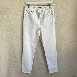 J Crew 9 Inch Toothpick Jeans Womens Size 31‎ White